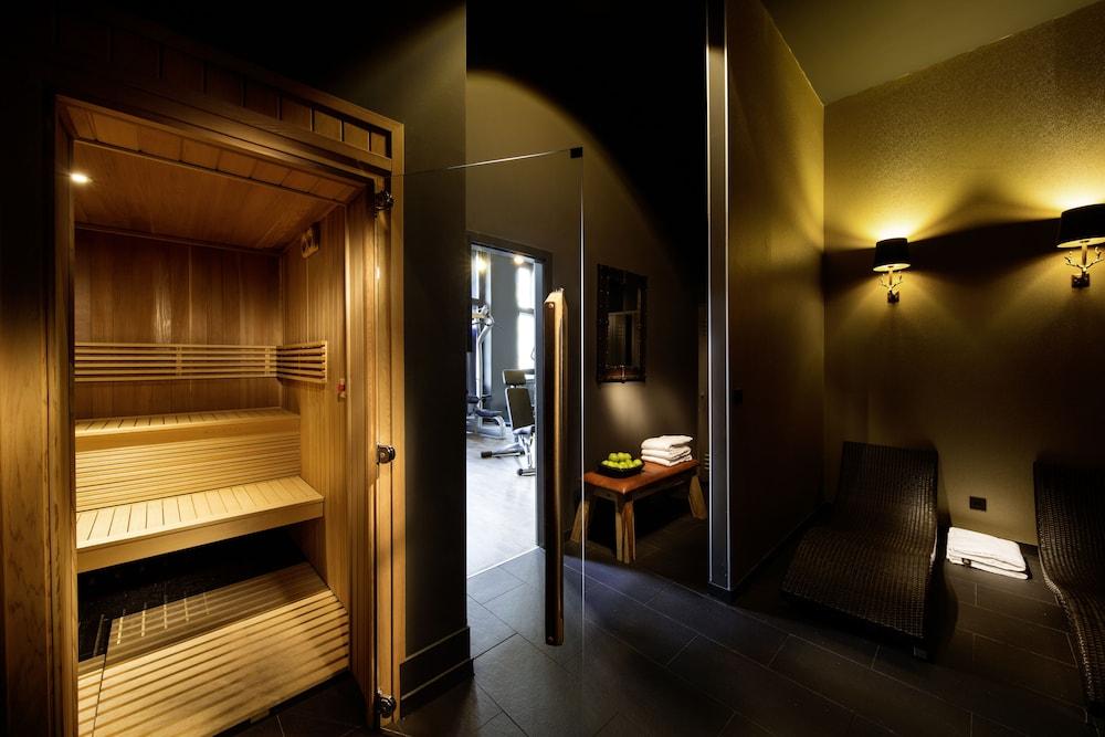 Pentahotel Отель